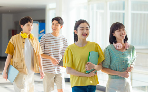 2025年南开大学图书情报与档案管理在职研究生学费学制