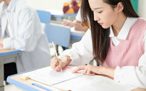 2025年地质资源与地质工程在职研究生招生院校排名、学制学费