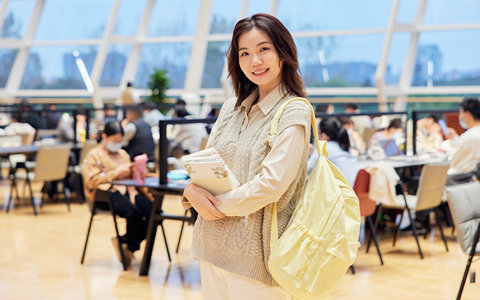 2025年中南财经政法大学非全日制研究生