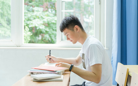 2025年山西医科大学非全日制研究生招生学院简介