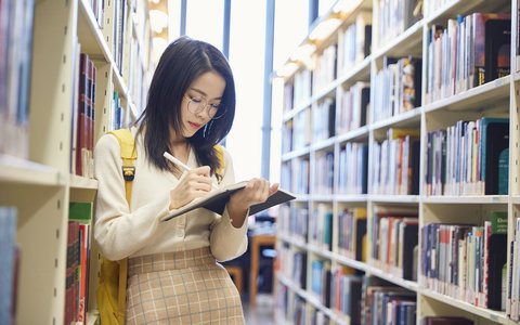 2025年内蒙古科技大学非全日制研究生招生学院简介