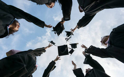 2025年广告学在职研究生招生院校排名，附学制学费信息！