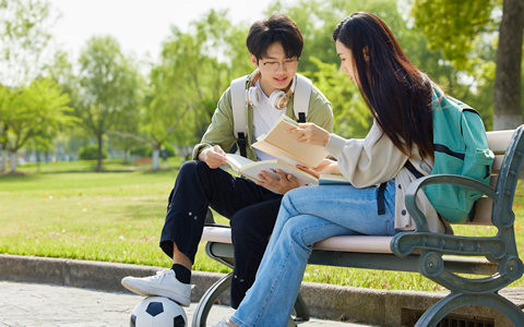 2025年日语笔译在职研究生招生院校排名，附学制学费信息！