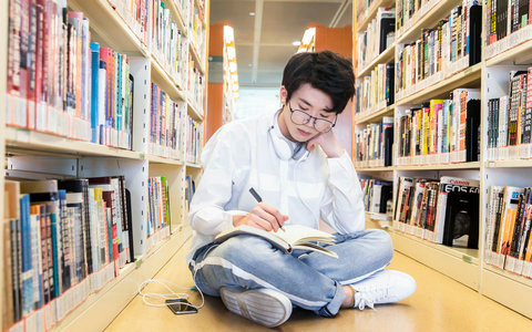 2025年图书馆学在职研究生招生院校排名，附学制学费信息！