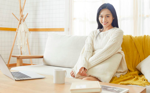 华东师范大学工商管理(MBA)在职研究生学费一年多少钱？