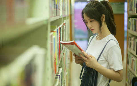 吉林大学临床医学在职研究生学费