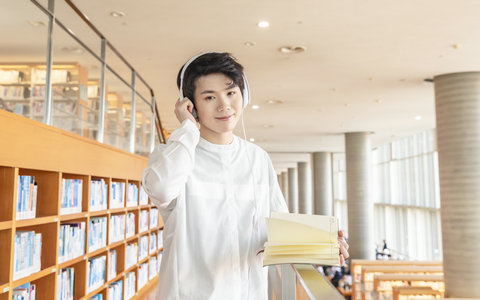 2025年中国医科大学非全日制研究生招生专业目录