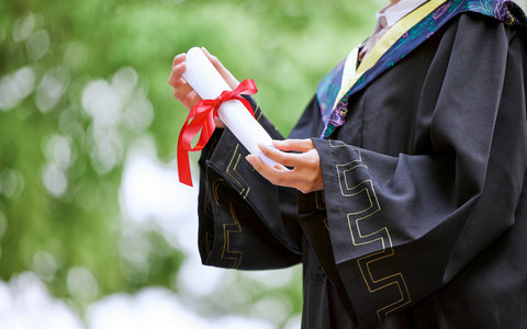 2026年辽宁科技大学在职研究生学费