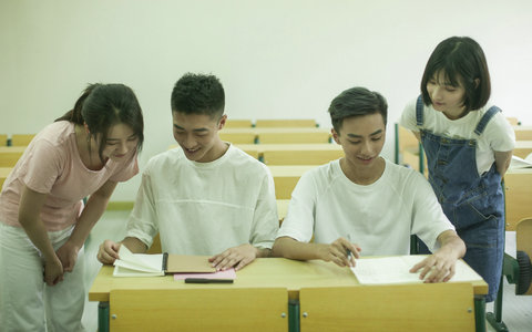 2026年图书情报与档案管理在职研究生学费