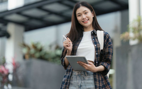 2026年黑龙江大学在职研究生录取分数线