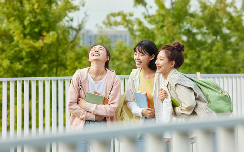 广州中医药大学在职研究生2026年录取分数线是多少？附：近三年录取分数线参考！
