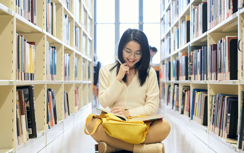 2026年云南大学在职研究生录取分数线