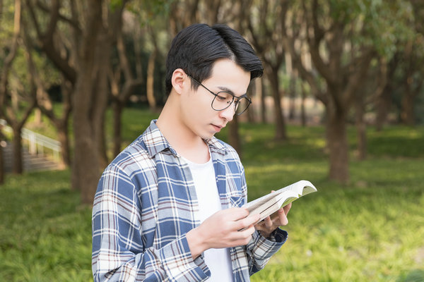 辽宁工业大学在职研究生拿证年限