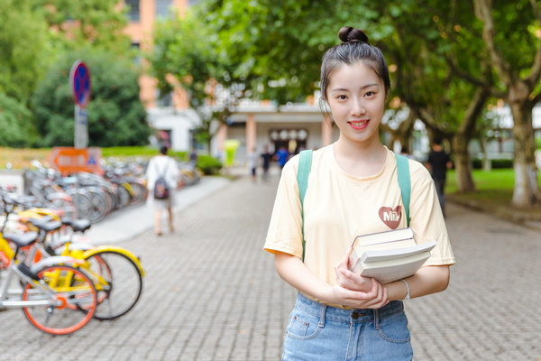 北京工业大学在职研究生报名时间