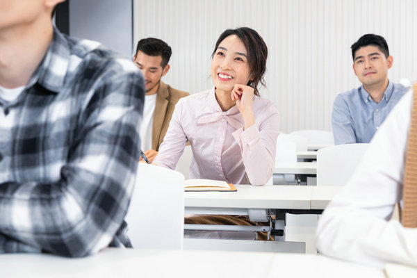 华南师范大学在职研究生报名时间