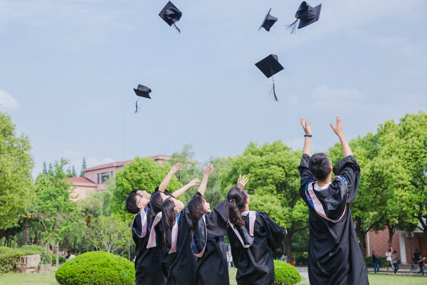 工商管理在职研究生同等学力报考条件