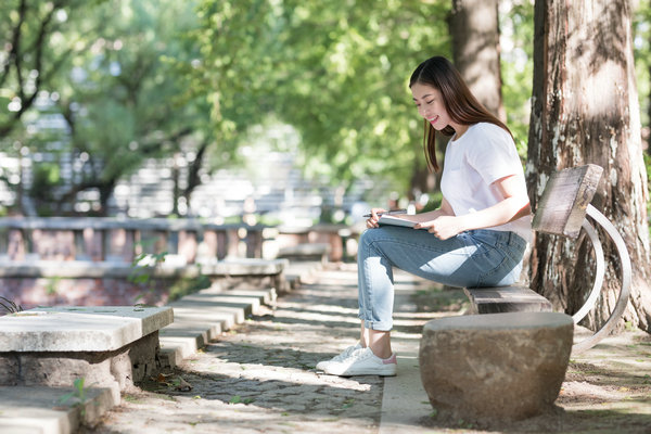 湖北师范大学在职研究生网络班和面授班