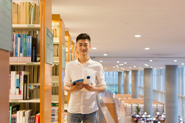 上海外国语大学在职研究生报考条件