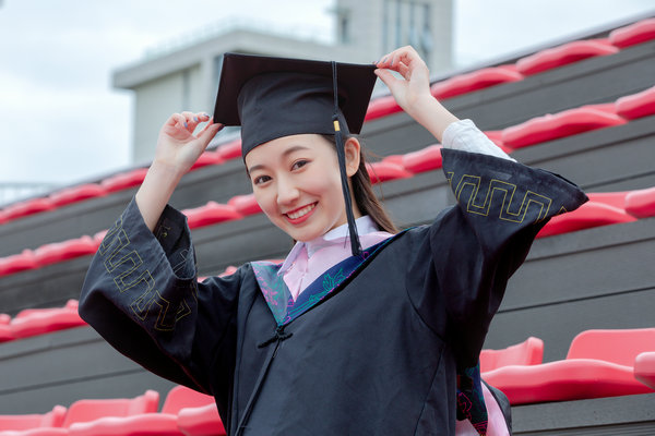 中国传媒大学在职研究生成绩查询