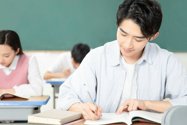江西财经大学在职研究生周末班