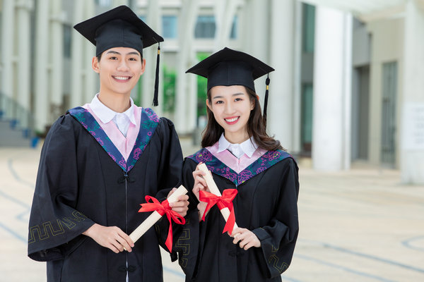 北京大学经济学在职研究生毕业证书国家承认