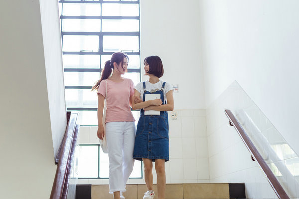 中央财经大学在职研究生报名时间