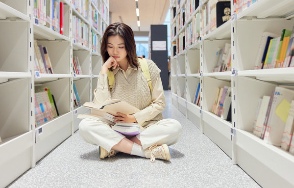 西班牙内布里哈大学在职研究生