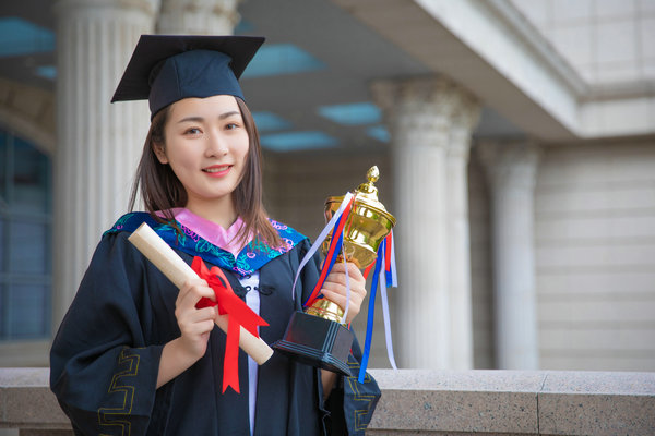 华中科技大学在职研究生