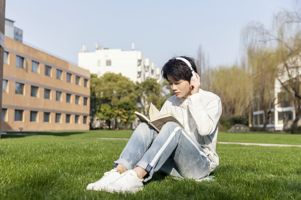 2025年郑州轻工业大学在职研究生